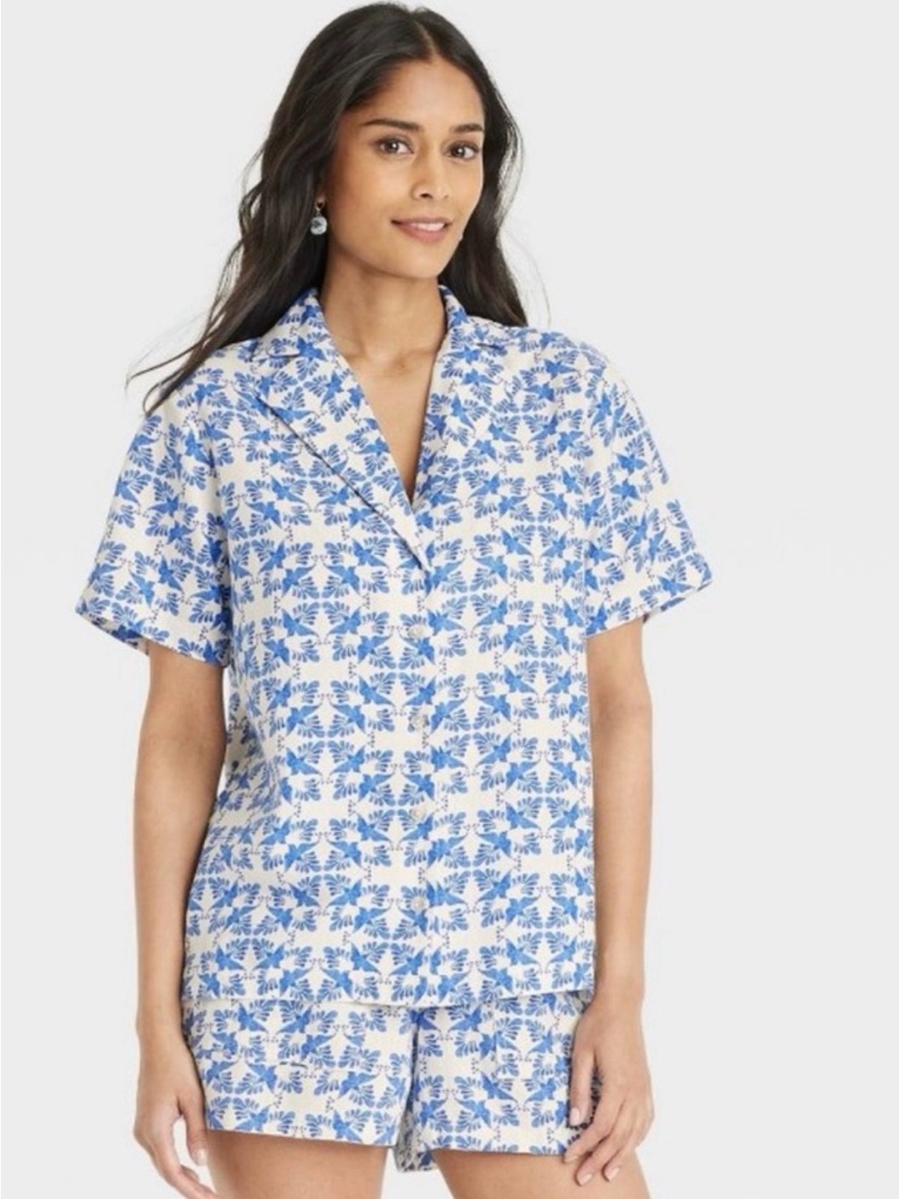 NWT Universal Thread Blue Button-Up Shirt